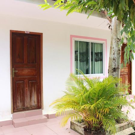 Manita Anna Guesthouse Jullyanna Before สีหนุวิลล์ ภายนอก รูปภาพ